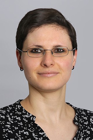 Stefanie Brähne - Genealogin - Historikerin -